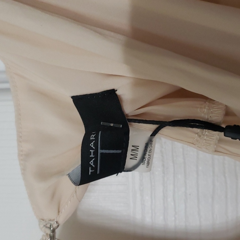 Tahari dress nwtags medium - Picture 4 of 5